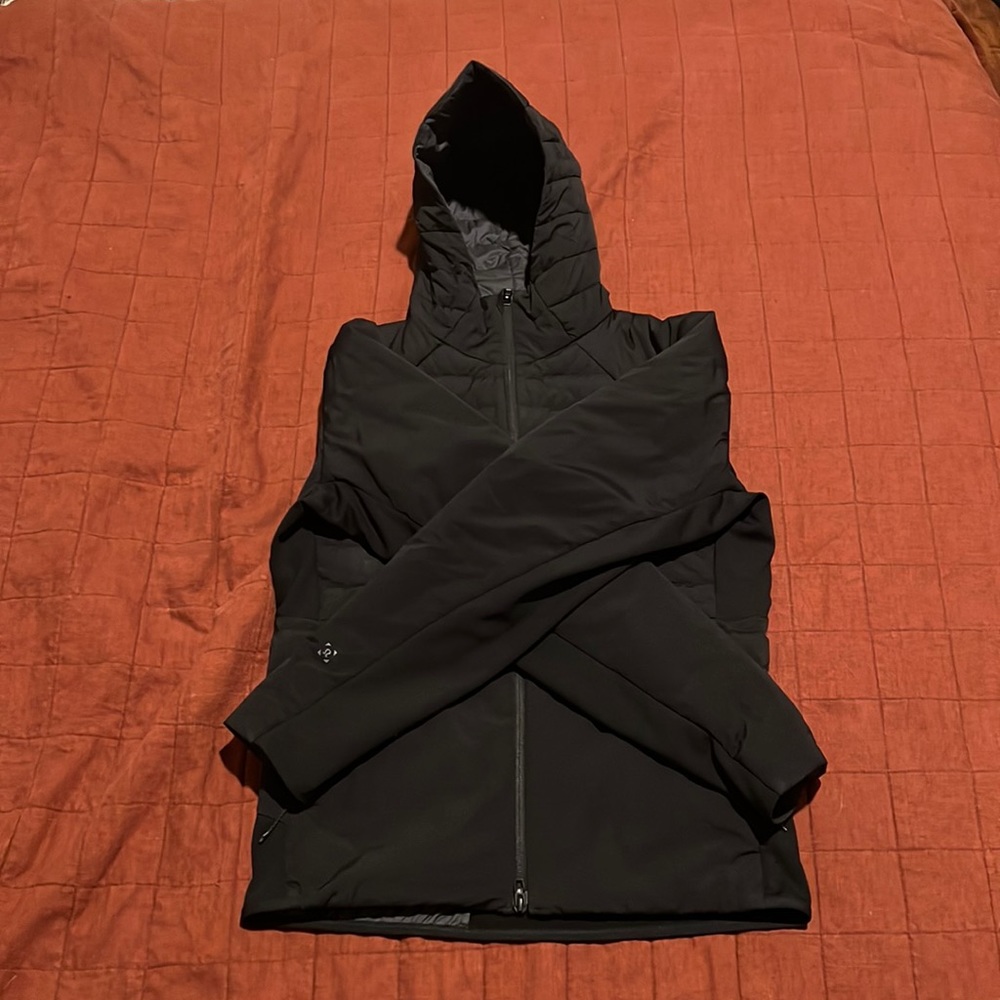 Lululemon DOWN FOR IT ALL mens XS